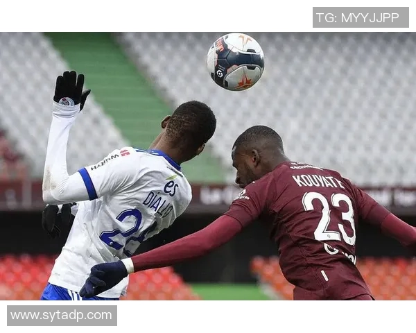 洛里昂主场迎战勒阿，期待一场精彩的法甲对决与激烈的争夺战